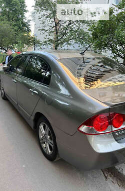 Седан Honda Civic 2007 в Киеве