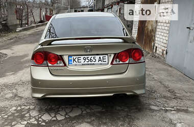 Седан Honda Civic 2007 в Дніпрі