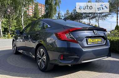 Седан Honda Civic 2018 в Львове