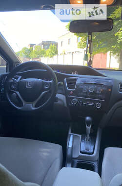 Седан Honda Civic 2012 в Днепре