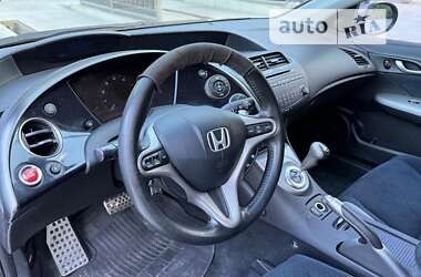 Хэтчбек Honda Civic 2007 в Киеве