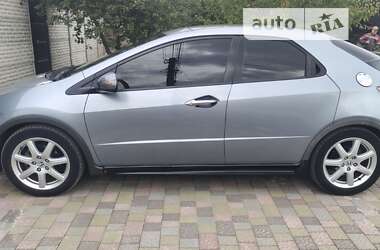 Хэтчбек Honda Civic 2008 в Харькове