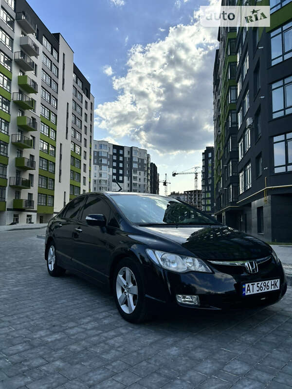 Седан Honda Civic 2007 в Ивано-Франковске