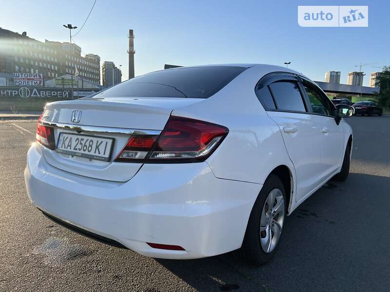 Седан Honda Civic 2013 в Киеве