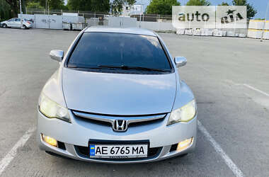 Седан Honda Civic 2008 в Днепре