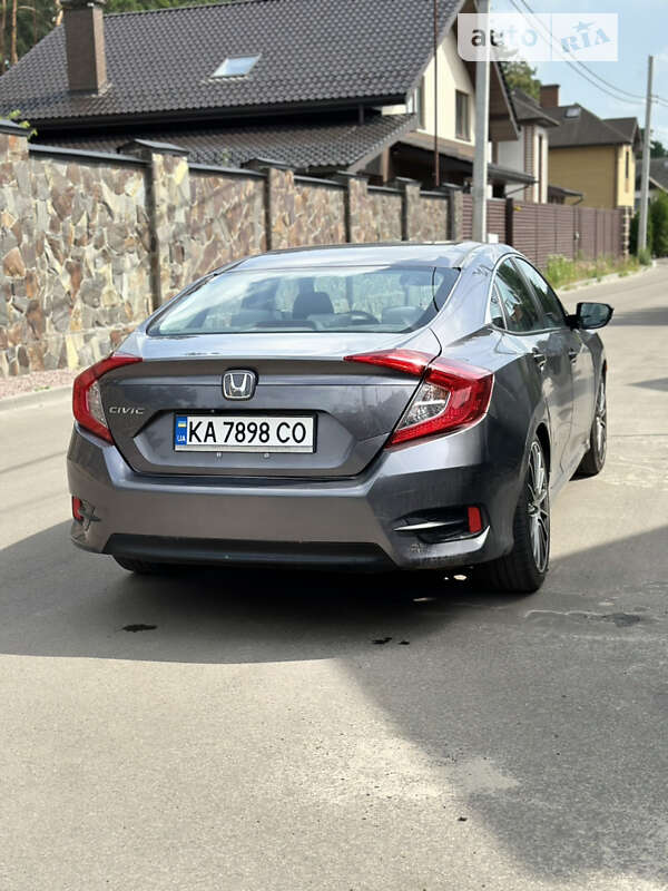 Седан Honda Civic 2016 в Києві