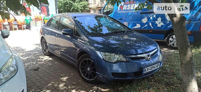 Седан Honda Civic 2008 в Полтаве