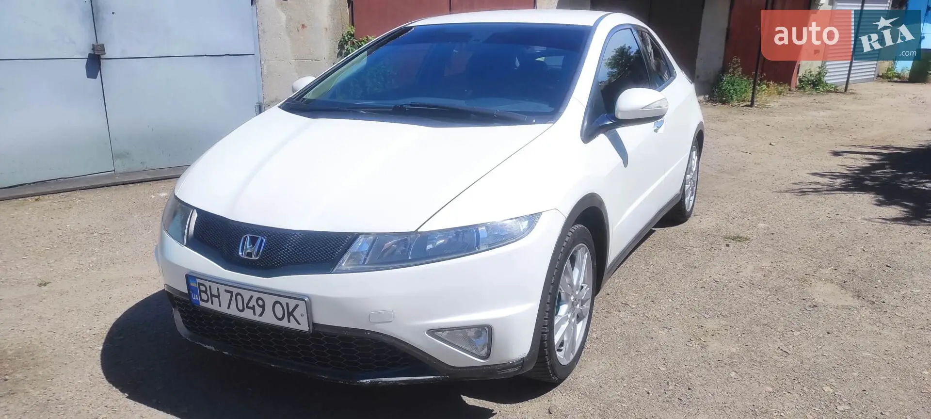 2011 Honda Civic - фото 1