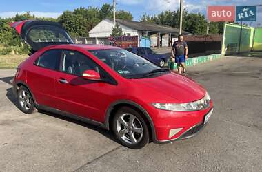 Хэтчбек Honda Civic 2007 в 