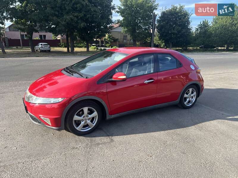 Хэтчбек Honda Civic 2007 в Ахтырке фото 3 Хэтчбек Honda Civic 2007 в Ахтырке