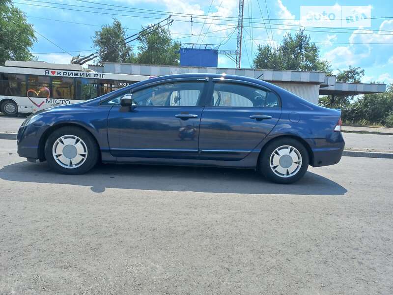 Седан Honda Civic 2009 в Кривом Роге