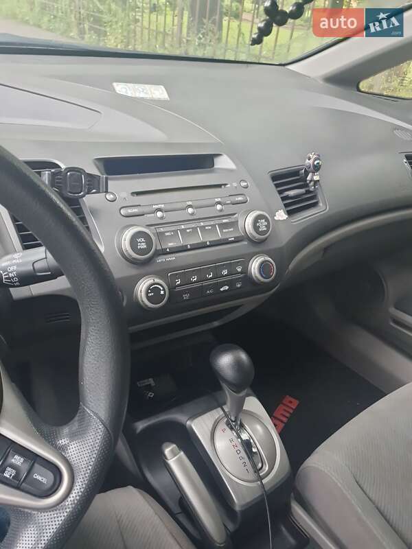 Седан Honda Civic 2010 в Києві