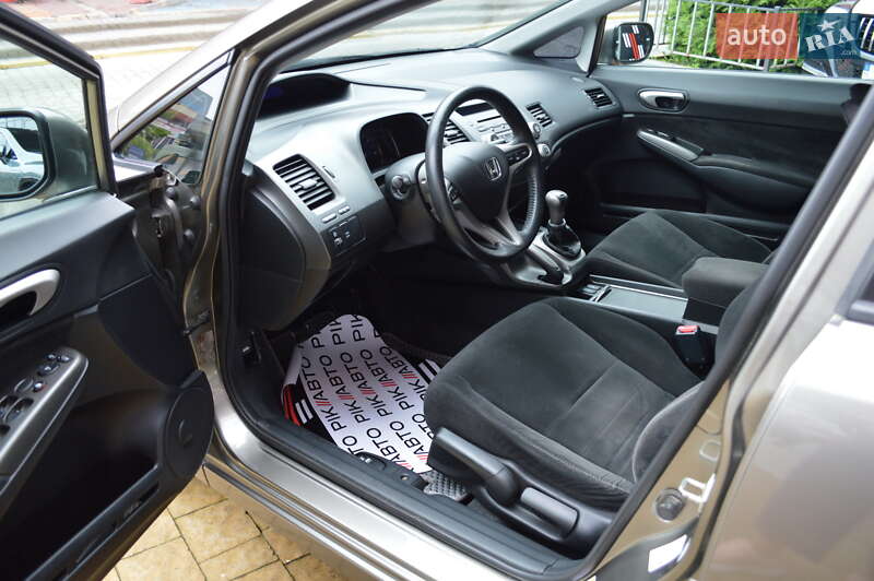 Седан Honda Civic 2008 в Львове фото 11 Седан Honda Civic 2008 в Львове