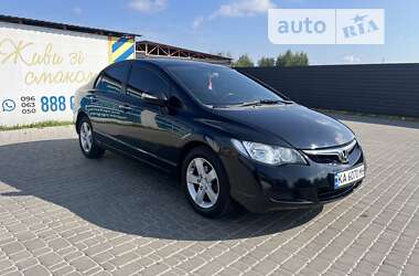 Седан Honda Civic 2007 в Киеве