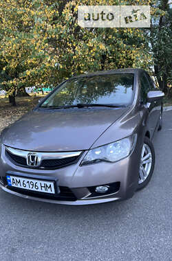 Седан Honda Civic 2010 в Киеве