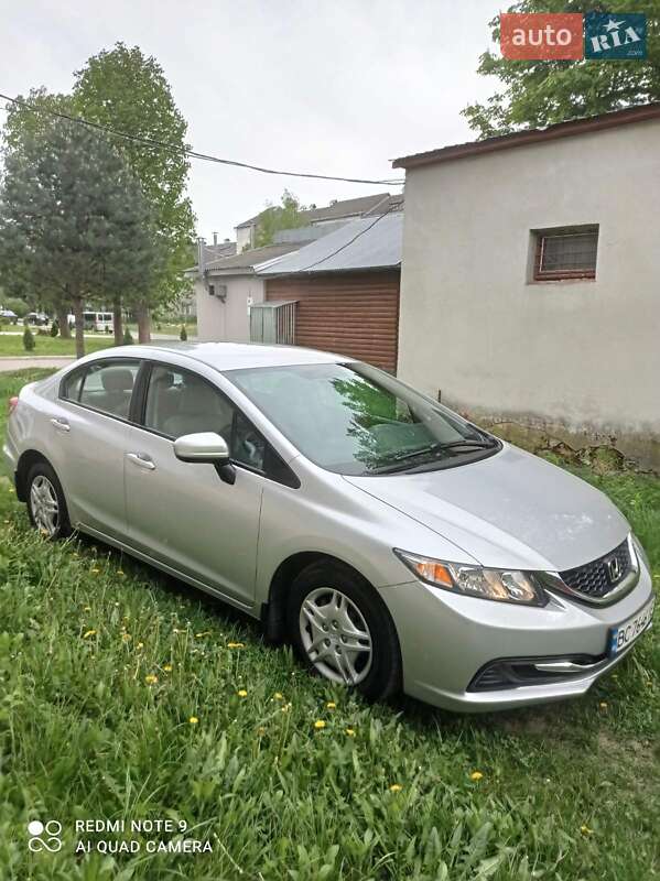Седан Honda Civic 2014 в Дрогобичі