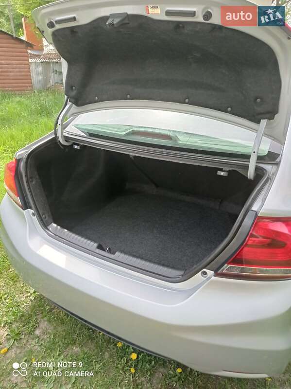 Седан Honda Civic 2014 в Дрогобичі