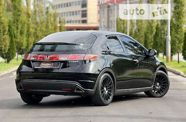 Хэтчбек Honda Civic 2008 в Киеве