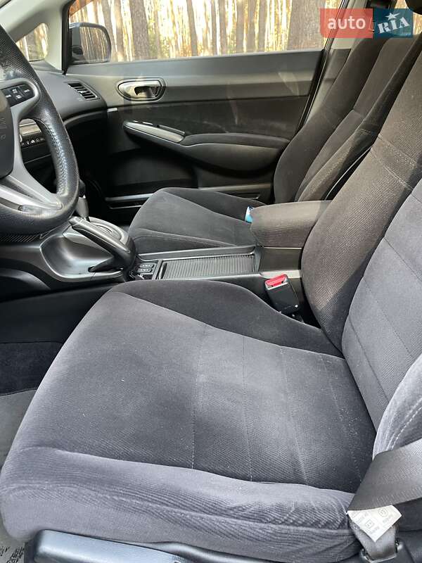 Седан Honda Civic 2007 в Полтаве