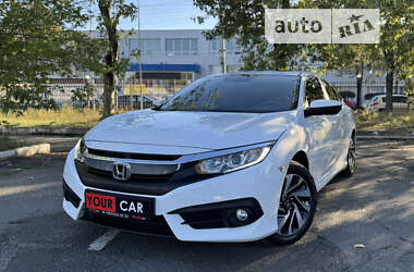 Седан Honda Civic 2017 в Киеве