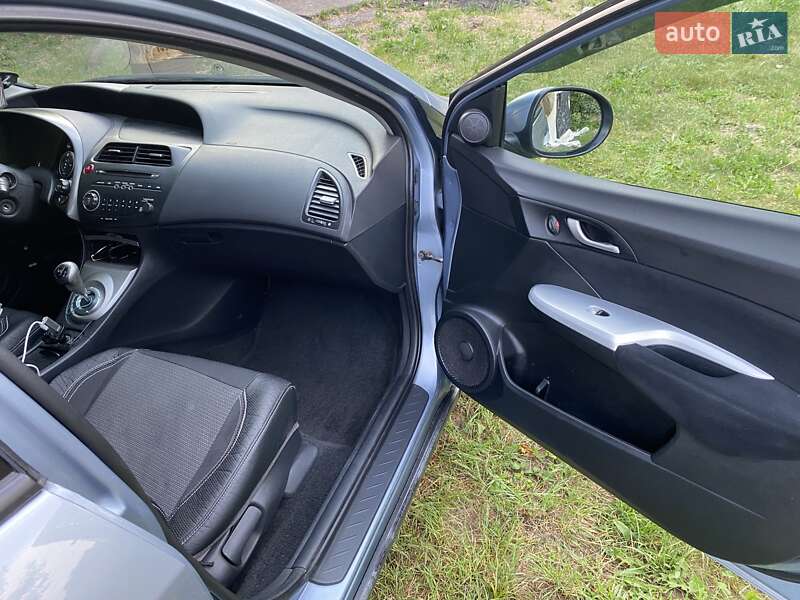 Хетчбек Honda Civic 2007 в Запоріжжі