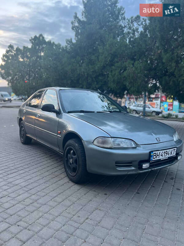 Седан Honda Civic 1992 в Татарбунарах