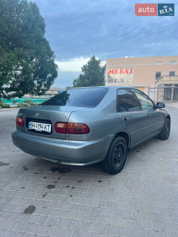 Седан Honda Civic 1992 в Татарбунарах
