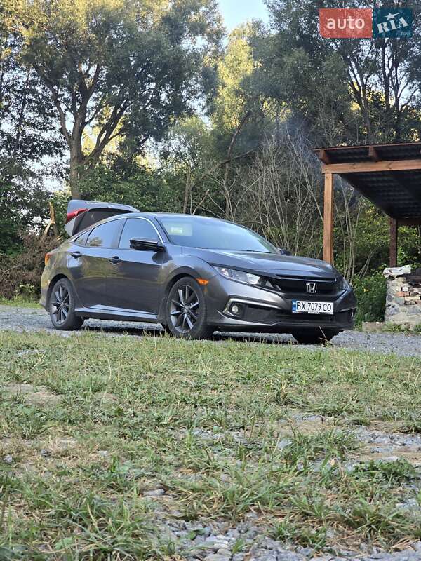 Седан Honda Civic 2018 в Хмельницком