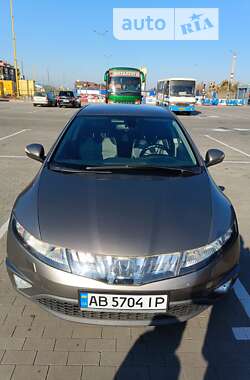 Хэтчбек Honda Civic 2007 в Виннице