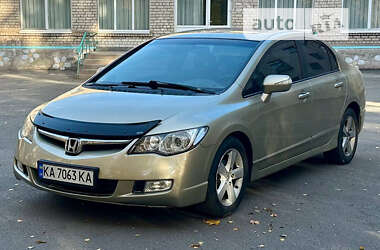 Седан Honda Civic 2008 в Днепре