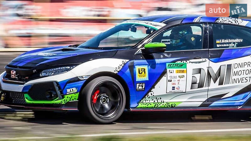 Седан Honda Civic 2017 в Киеве фото 23 Седан Honda Civic 2017 в Киеве