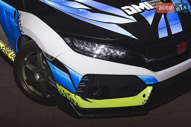 Седан Honda Civic 2017 в Киеве фото 24 Седан Honda Civic 2017 в Киеве