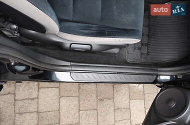 Хетчбек Honda Civic 2006 в 