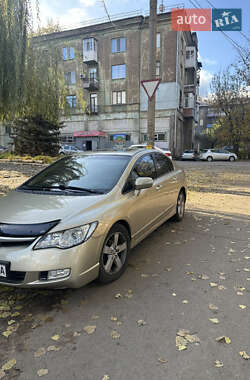 Седан Honda Civic 2008 в Днепре