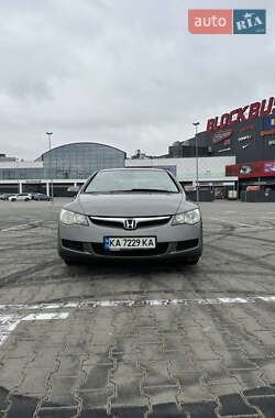 Седан Honda Civic 2007 в Киеве