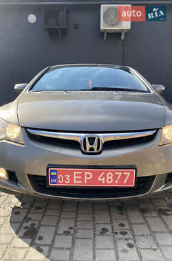 Седан Honda Civic 2008 в Яремче