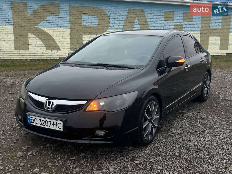Седан Honda Civic 2009 в Львове