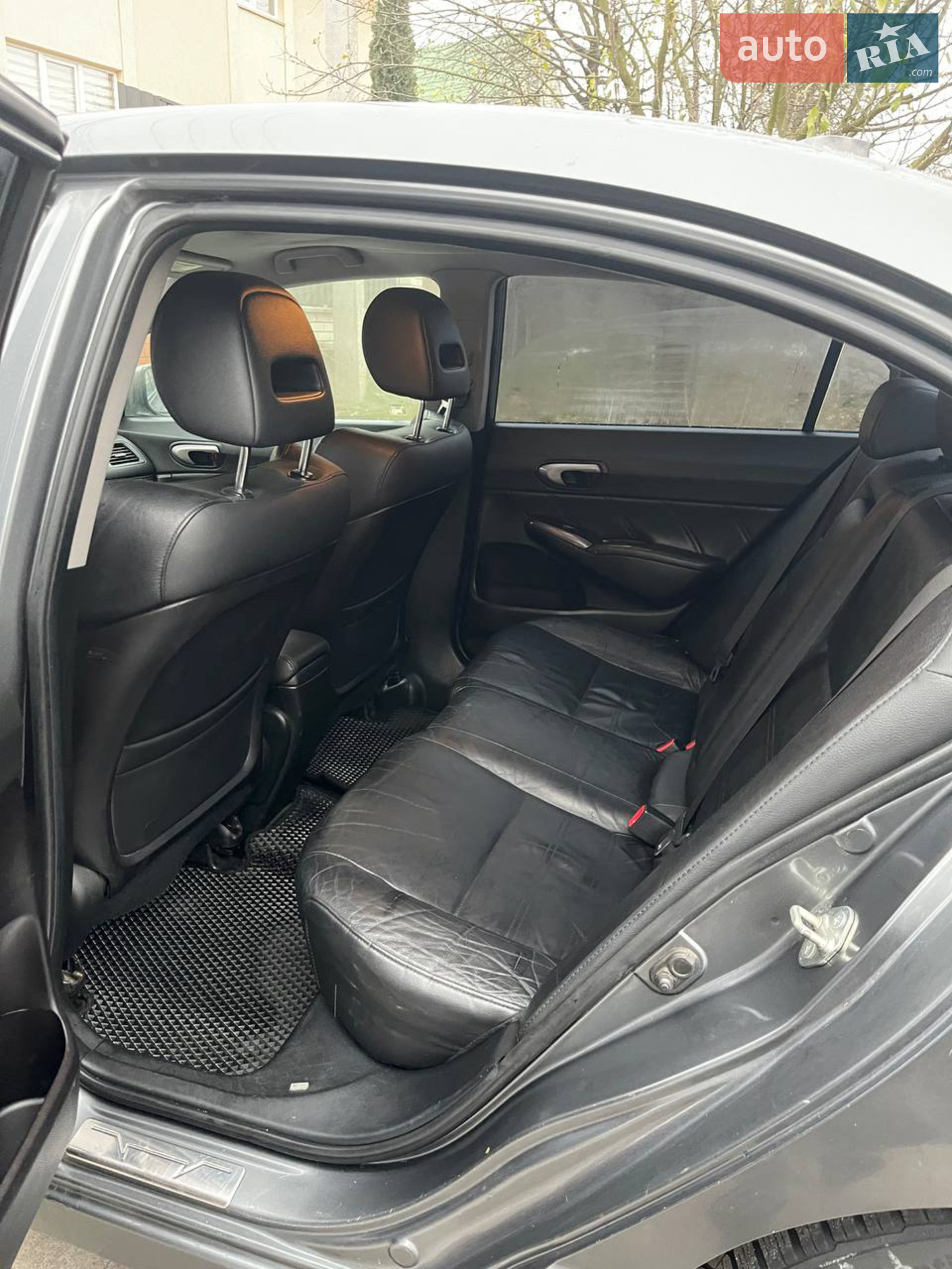 2010 Honda Civic - мініатюра 25