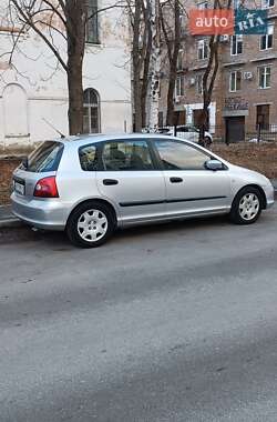 Хэтчбек Honda Civic 2002 в Полтаве