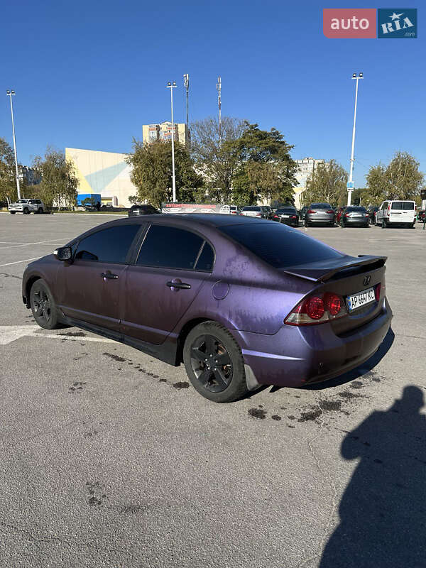 Седан Honda Civic 2007 в Запоріжжі