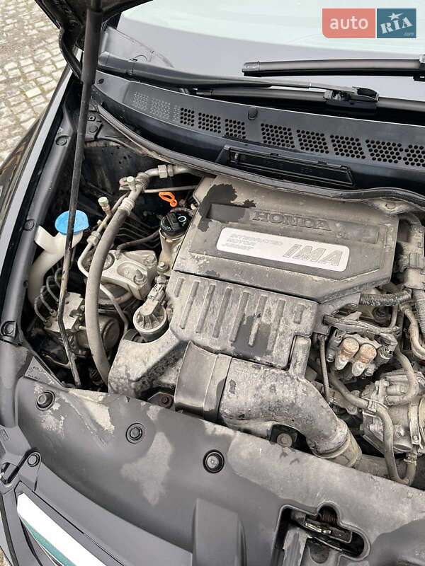 Седан Honda Civic 2009 в Кельменцах