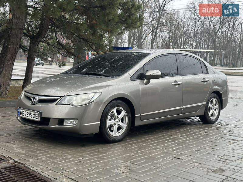 Седан Honda Civic 2007 в Дніпрі