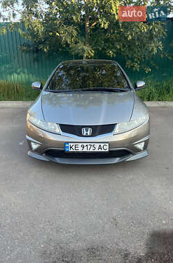 Хэтчбек Honda Civic 2007 в Киеве