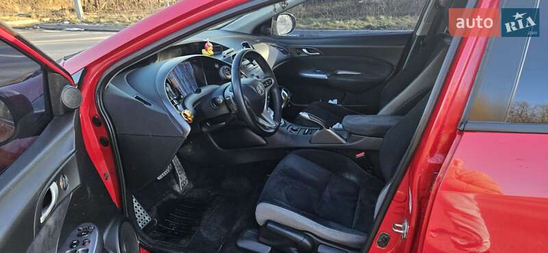 Хэтчбек Honda Civic 2006 в Хмельницком