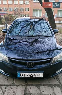 Седан Honda Civic 2008 в Полтаве