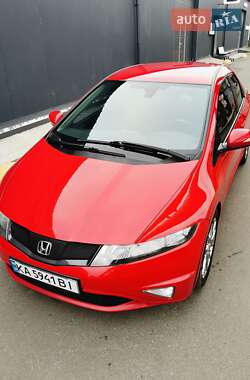 Хетчбек Honda Civic 2010 в Києві