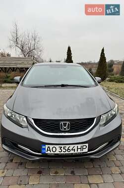 Седан Honda Civic 2013 в 
