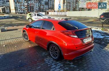 Хэтчбек Honda Civic 2014 в 
