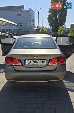 Седан Honda Civic 2008 в Киеве