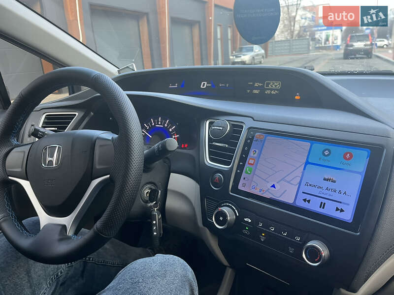 Седан Honda Civic 2015 в Бахмаче
